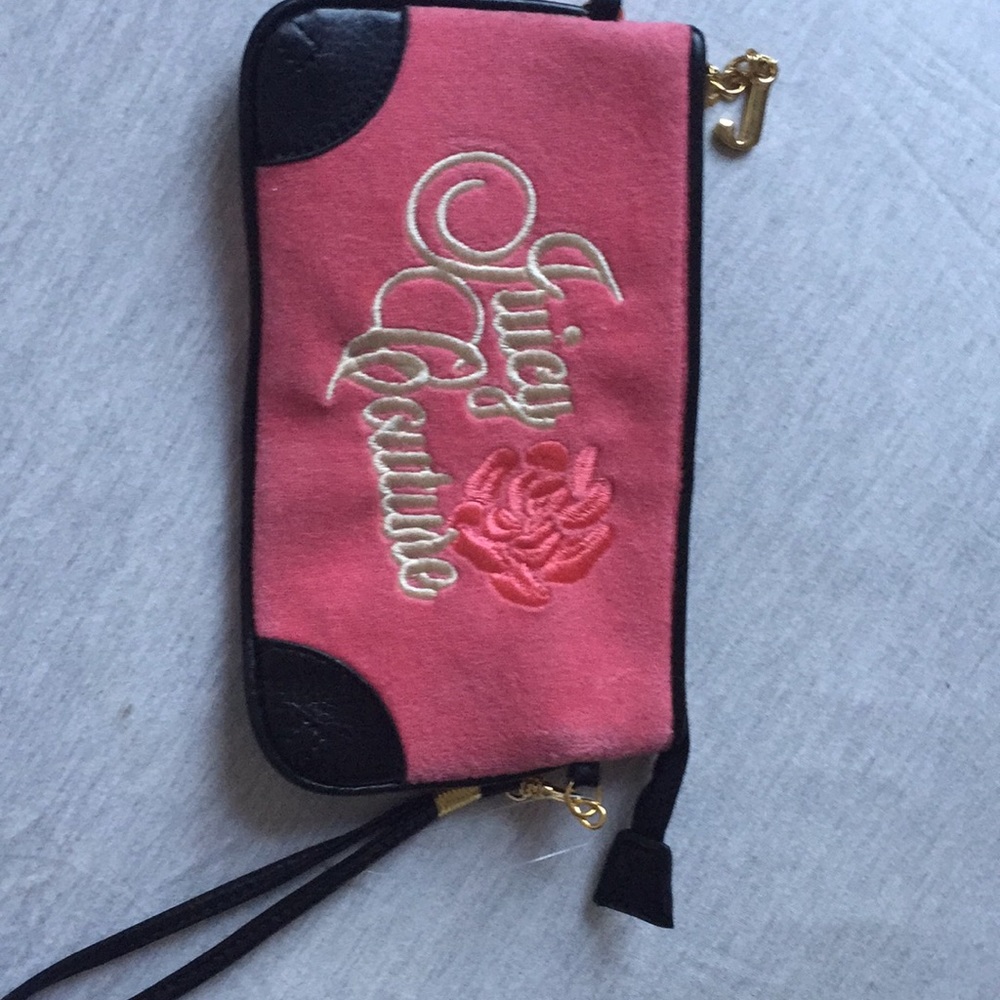 Juicy Couture Wristlet